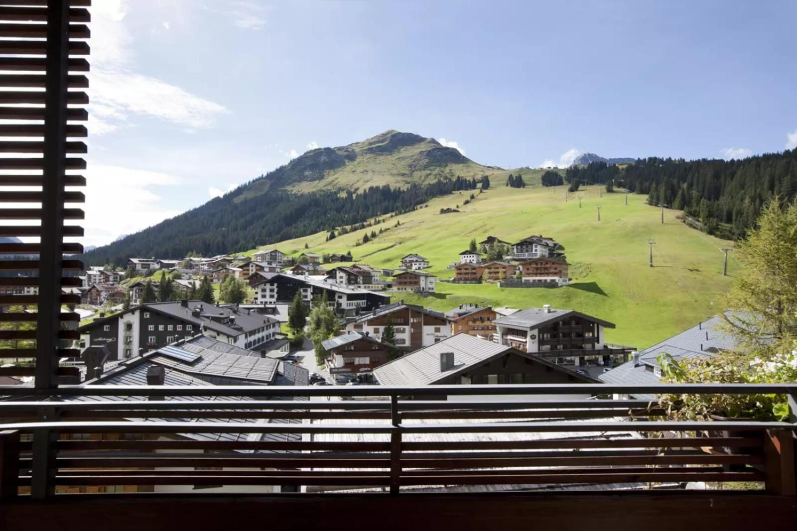 Hotel Berghof Lech am Arlberg Exterior photo